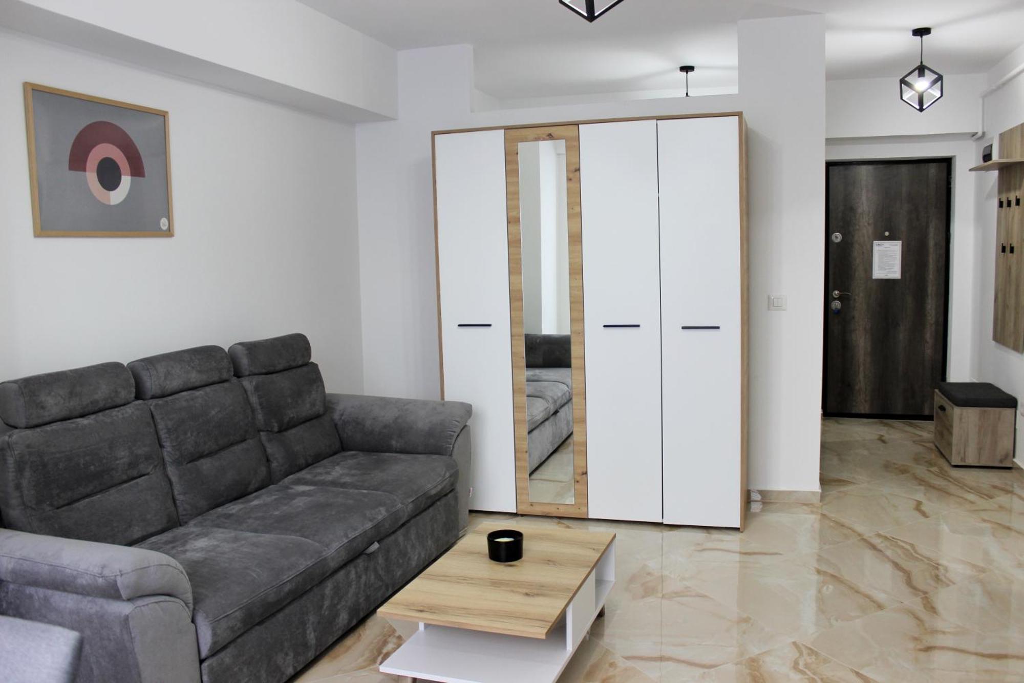Apartment Deluxe On G Enescu Blvd Near Stefan Cel Mare