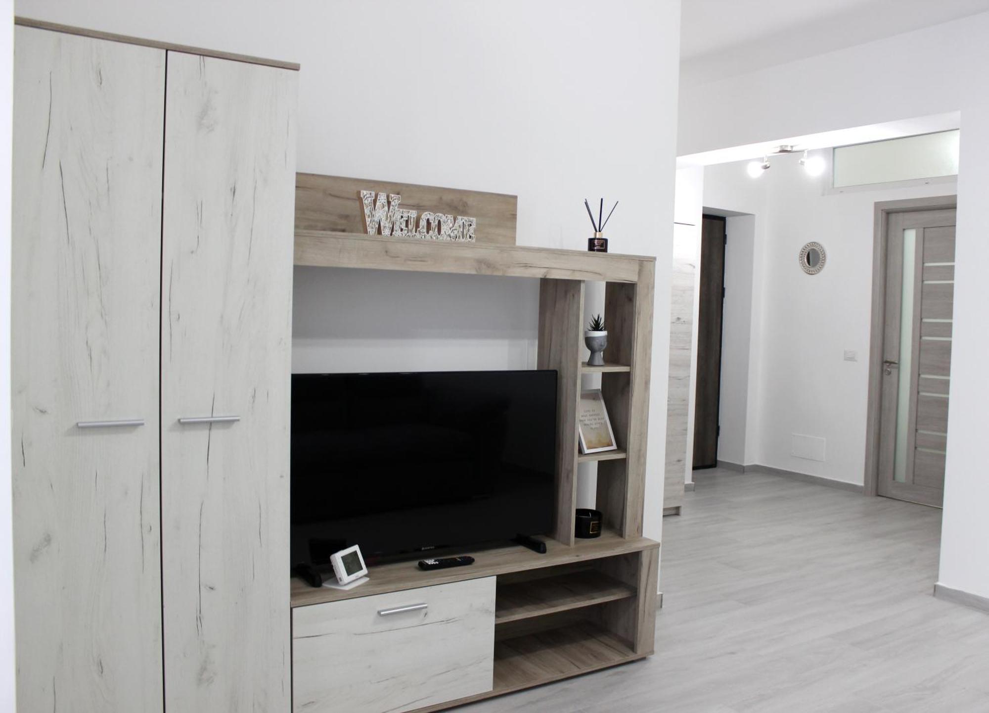 Apartment Deluxe On G Enescu Blvd Near Stefan Cel Mare *